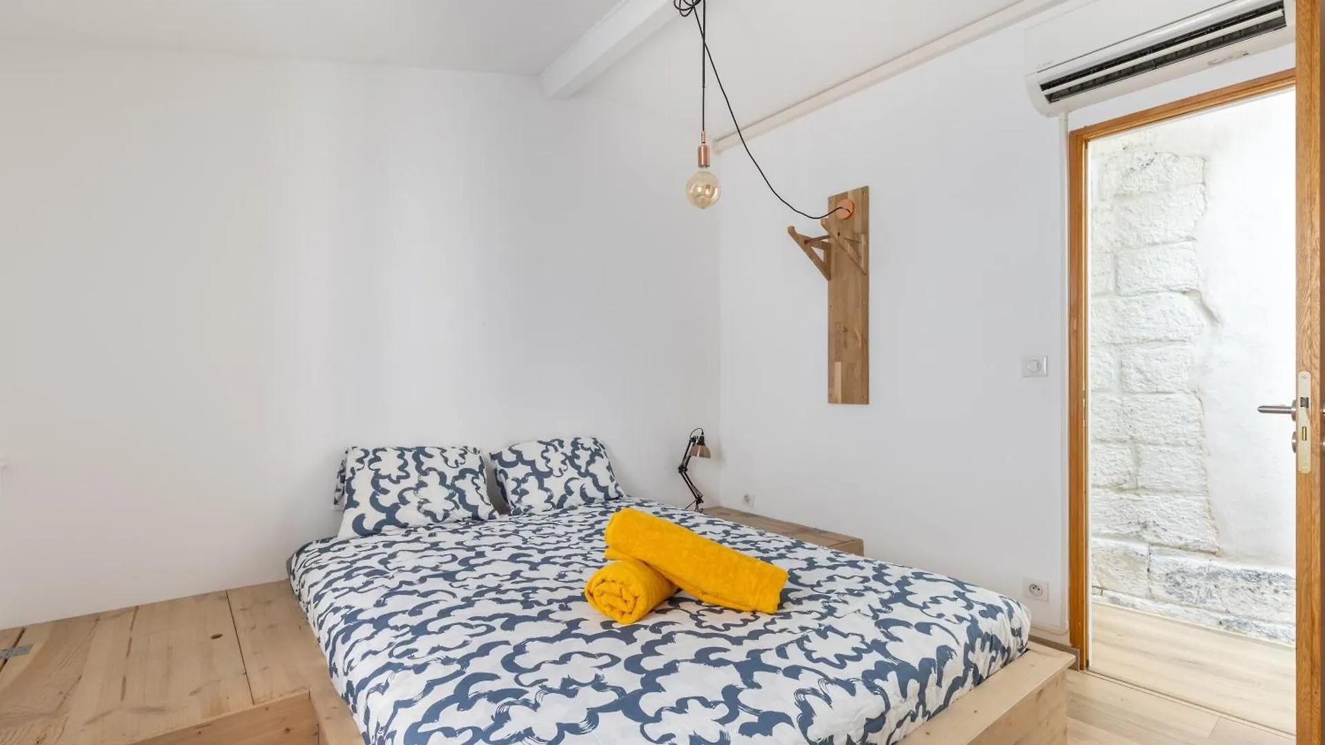 La Cle Des Remparts - 3 Chambres - Wifi - Intramuros 亞維農 0*,